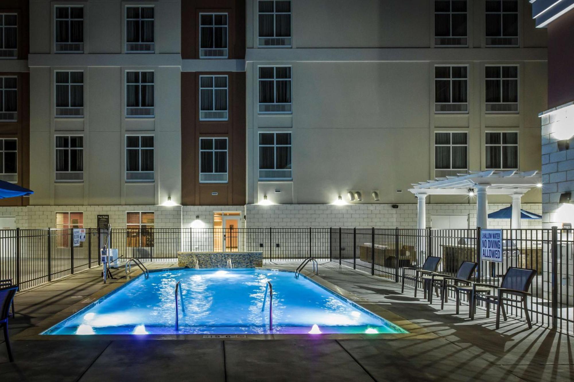 Homewood Suites By Hilton Charlotte Ballantyne, Nc Екстер'єр фото